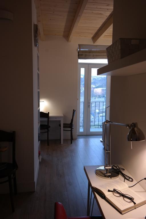 The White Loft Apartment Tbilisi Phòng bức ảnh